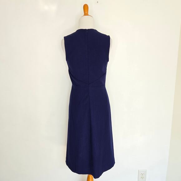 MM LaFleur Annie Navy Sheath Dress V Neck Sleeveless Classic Washable Women 4 - Picture 4 of 12